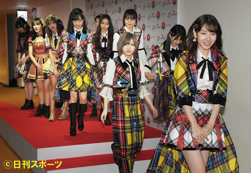 NHK紅白歌合戦　リハーサルを終えたAKB48（撮影・加藤諒）