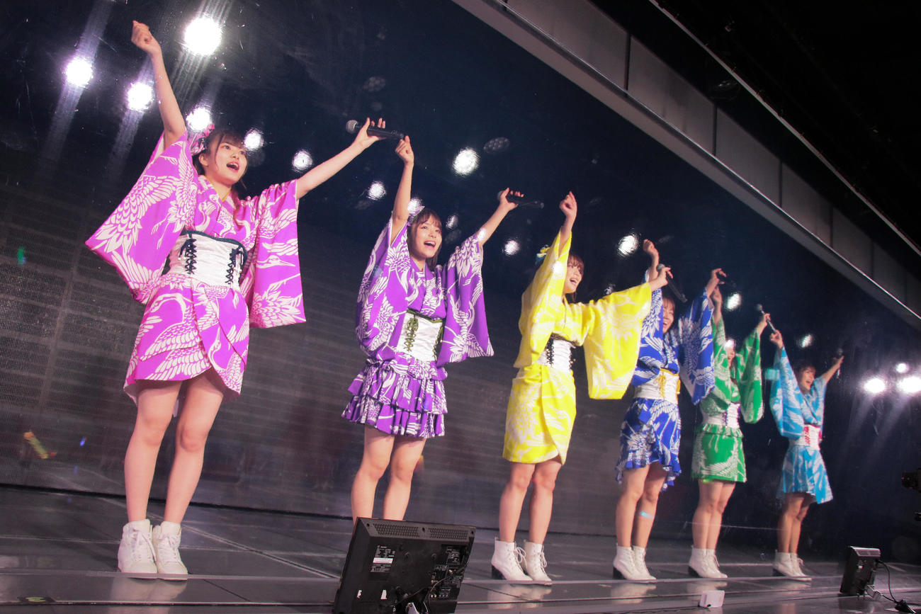約8カ月ぶりの有観客での劇場公演に出演した十人十色のメンバー