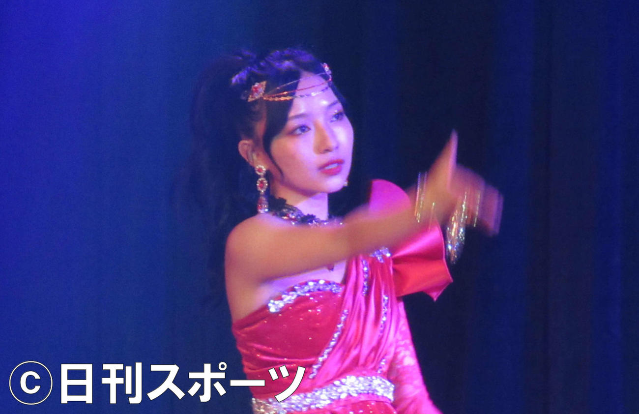 卒業公演を行った村瀬紗英（撮影・星名希実）