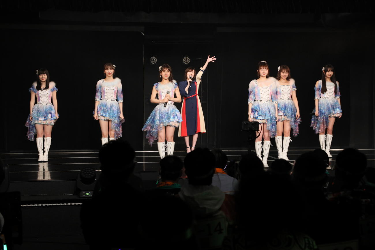卒業公演を行ったSKE48松井珠理奈（中央）（ｃ）2021 Zest,Inc.　