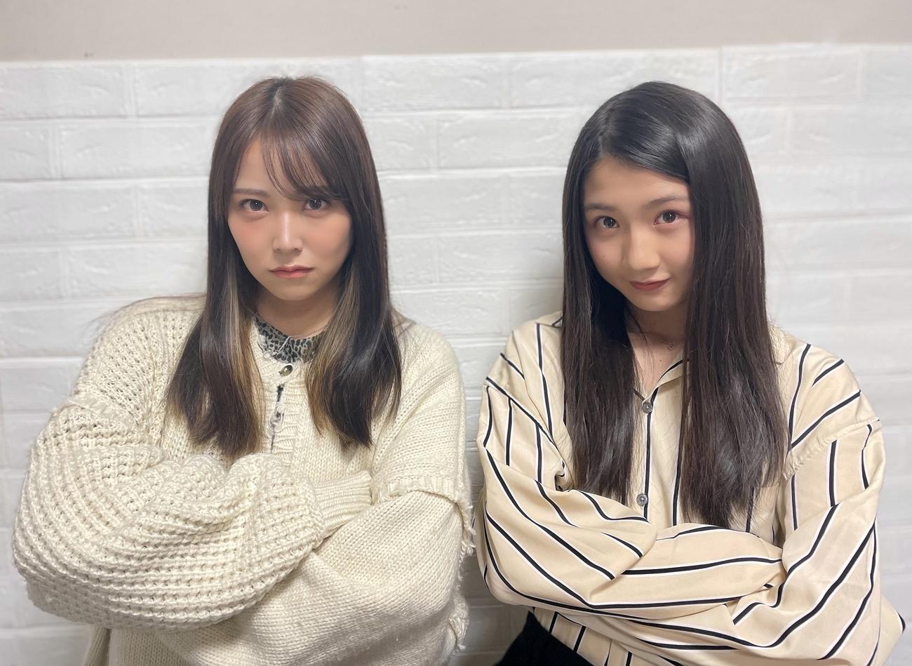 ウエブニュースサイトで連載をスタートするNMB48白間美瑠（左）と、第1回対談相手の塩月希依音（C）NMB48