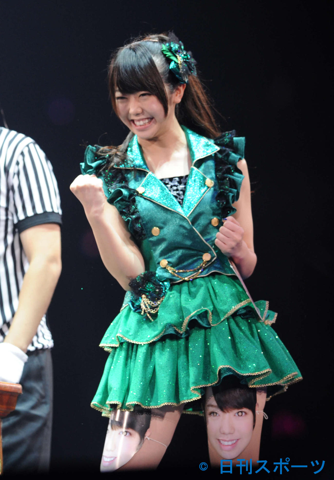 2011年9月、第2回AKB48じゃんけん大会　ガッツポーズの峯岸みなみ
