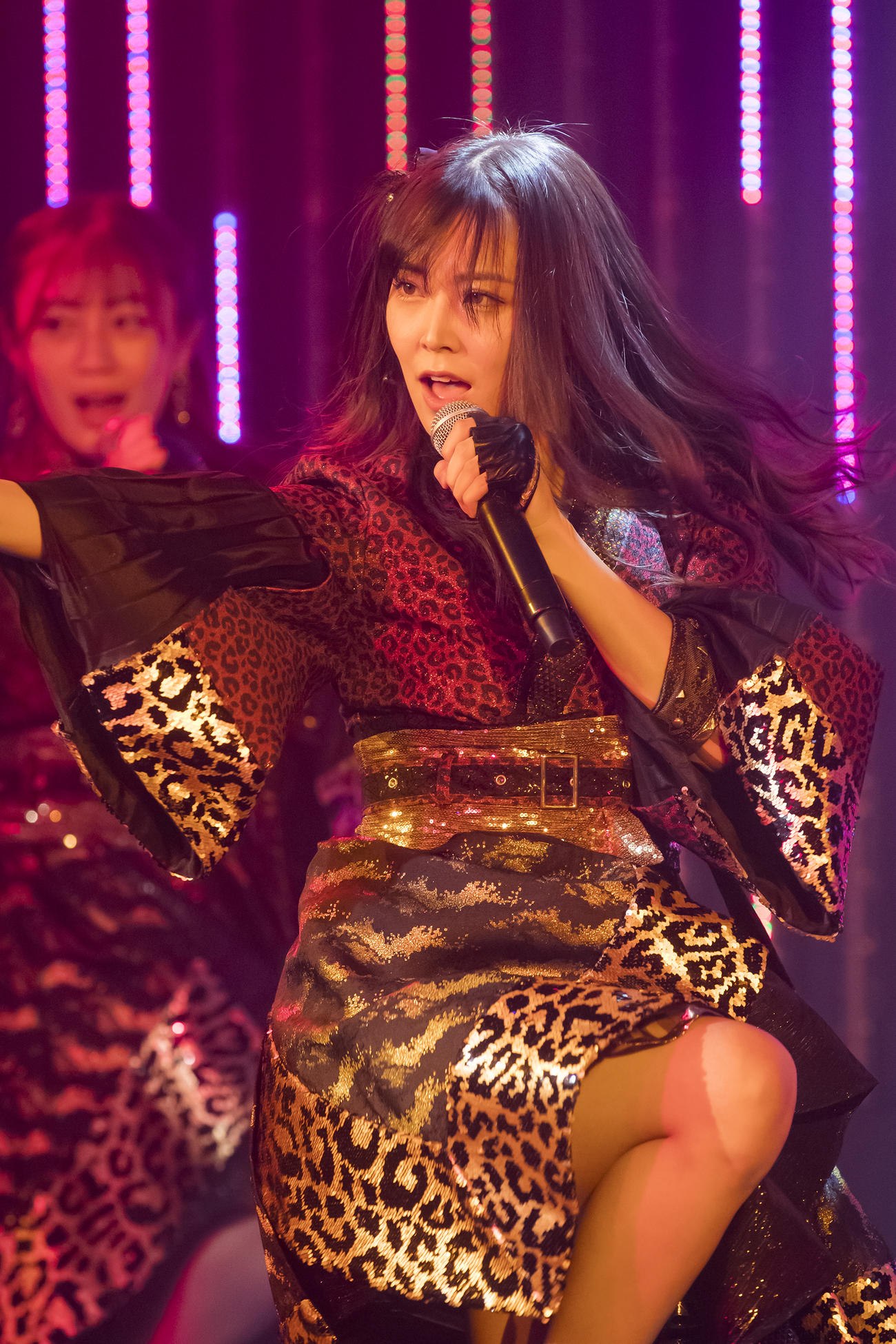 卒業公演で歌うNMB48白間美瑠（C）NMB48