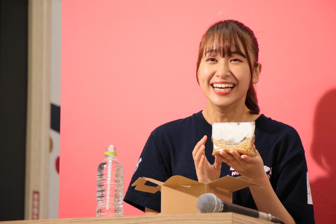 食リポする富永夢有