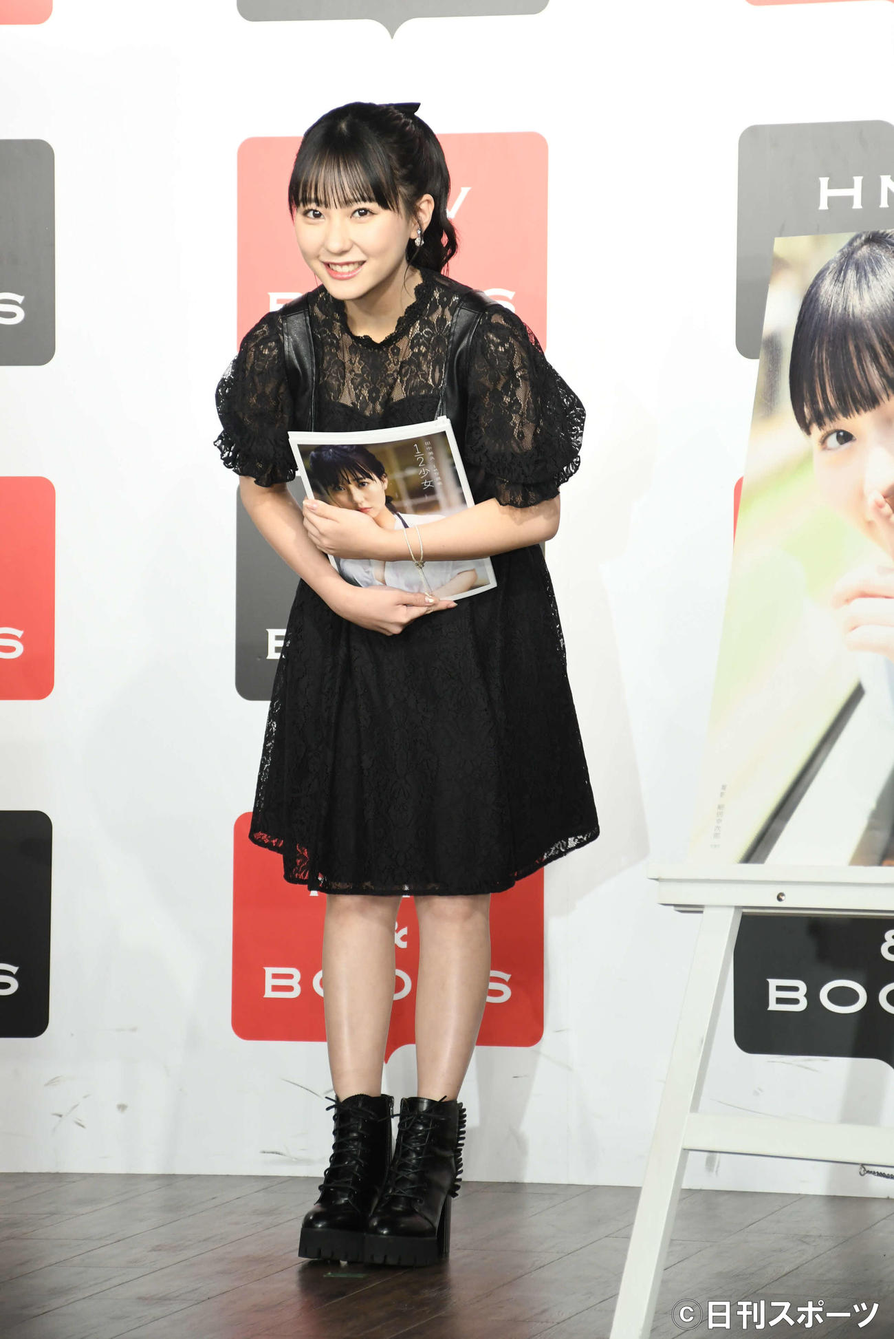 ファースト写真集「1／2少女」発売イベントを行ったHKT48田中美久（撮影・大友陽平）