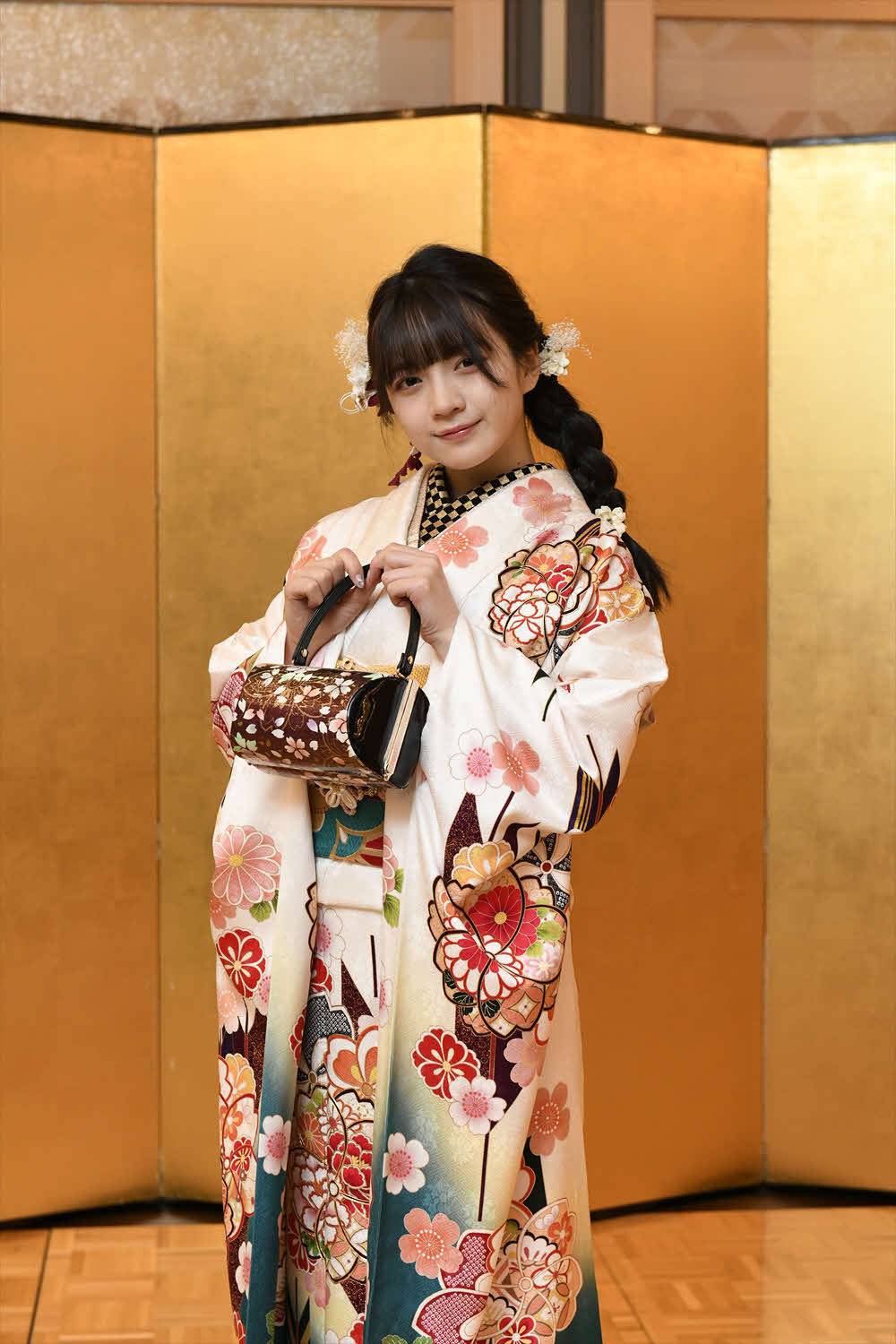 成人式を行ったSKE48坂本真凛（C）2021 Zest,Inc.