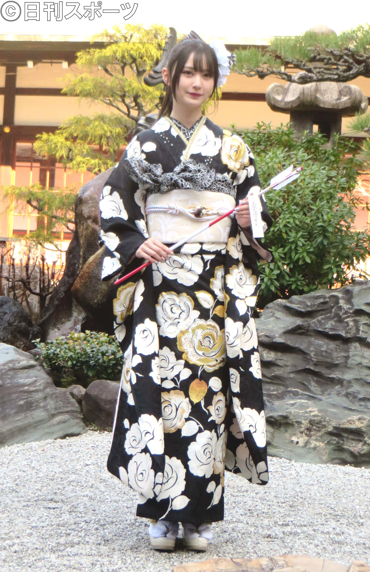 成人式を迎えたNMB48の山本望叶