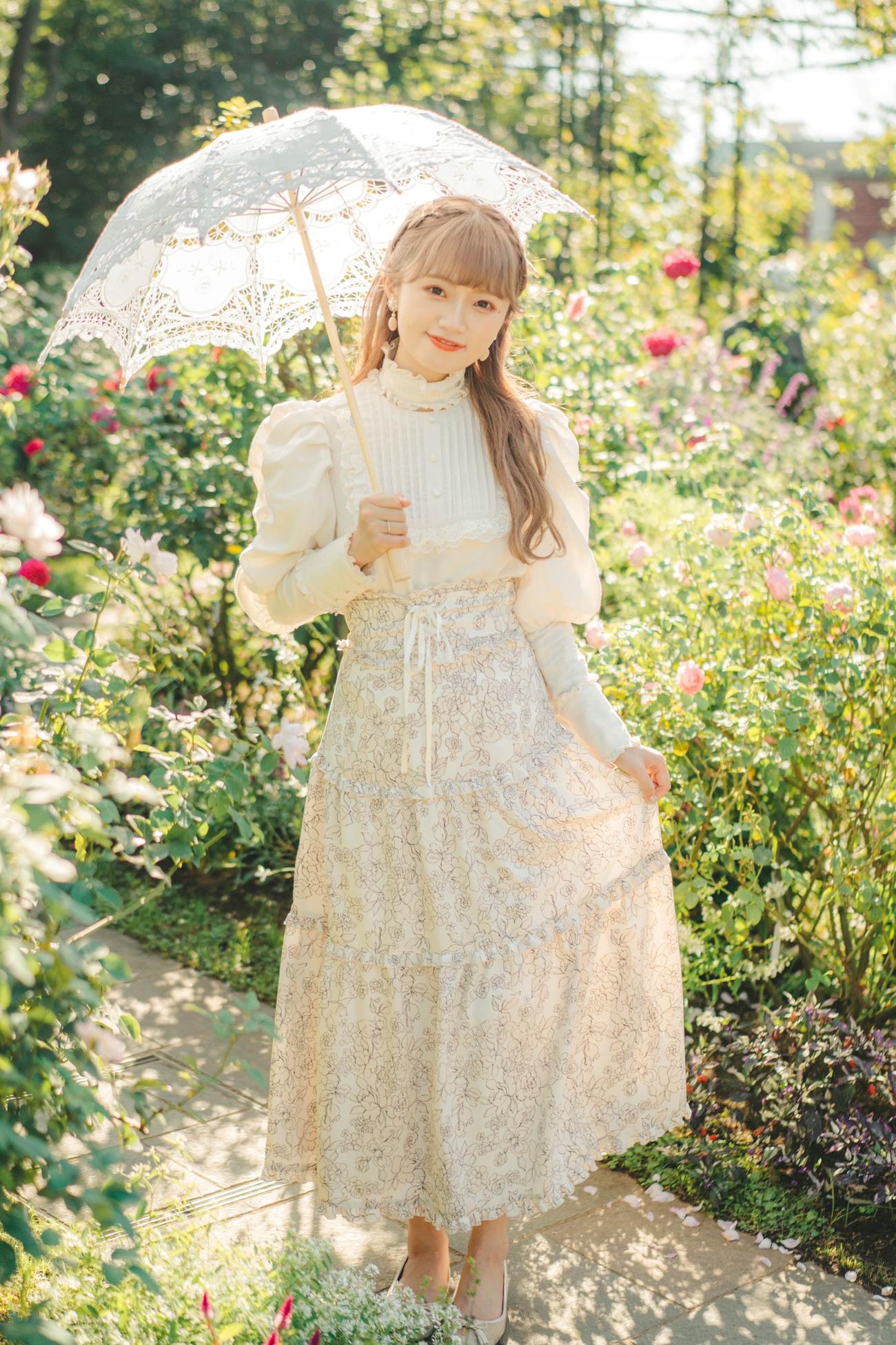 自身がプロデュースするアパレルブランド「Recandy」の商品発売が決まったNGT48中井りか