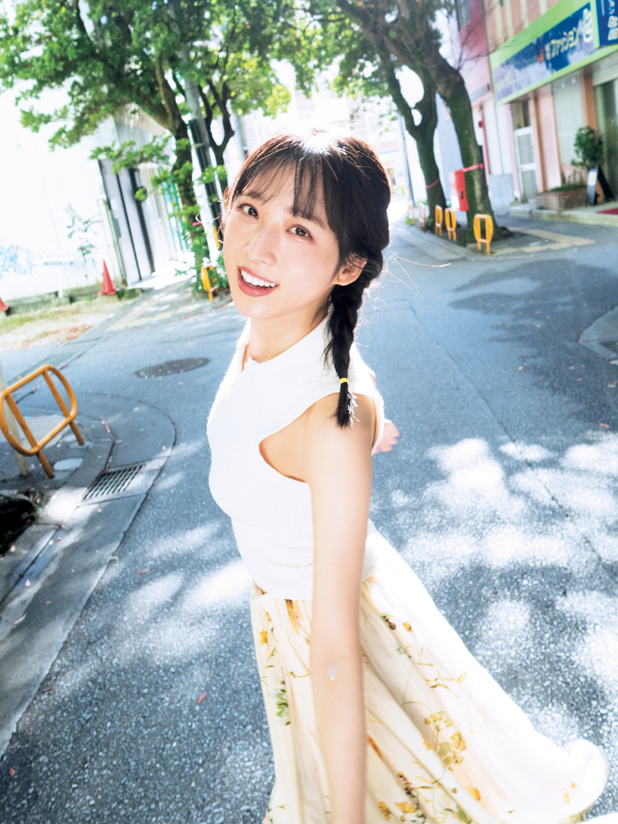 AKB48小栗有以のファースト写真集「君と出逢った日から」のお気に入りショット（撮影・細居幸次郎）