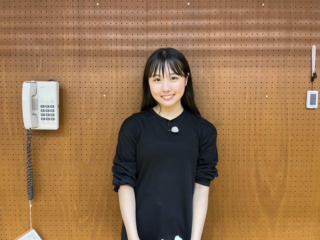新番組「ロッチ×NGT48のアイドルって何だ？」で新潟清心女子高ダンス部の練習に参加している古舘葵（ｃ）Flora