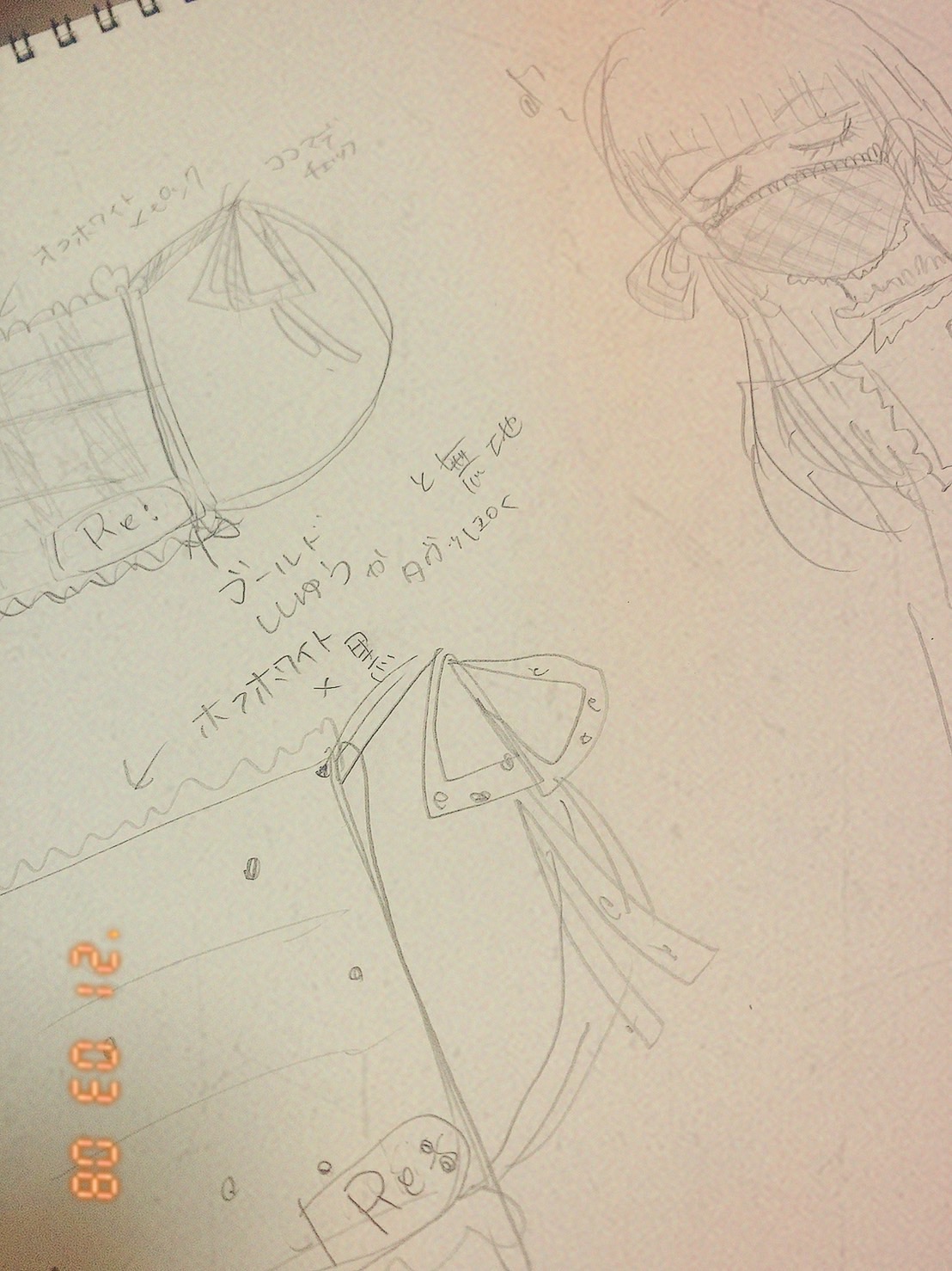 中井りかが自ら描いた「Recandy」のデザイン画