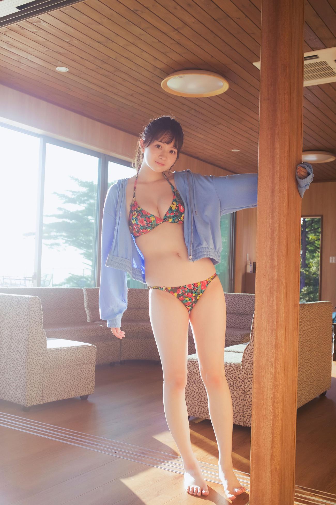ファースト写真集「わがままな可愛さ」のSKE48江籠裕奈（桑島智輝氏撮影）
