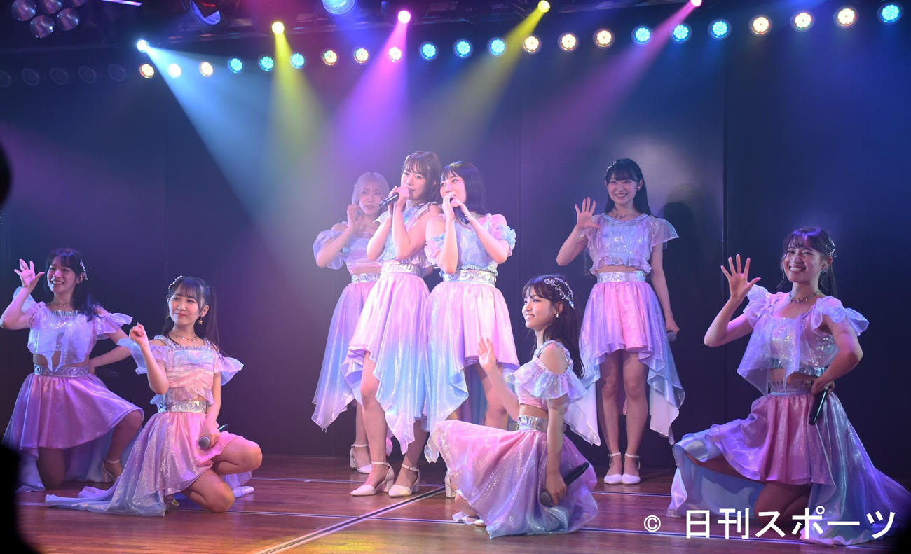 「逆上がり公演」初日公演を行ったAKB48の田口チームKメンバー（撮影・大友陽平）