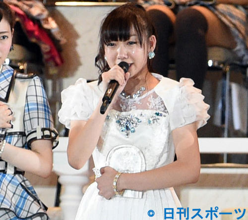 2015年6月　第7回AKB48選抜総選挙開票イベントで号泣する18位の須田亜香里