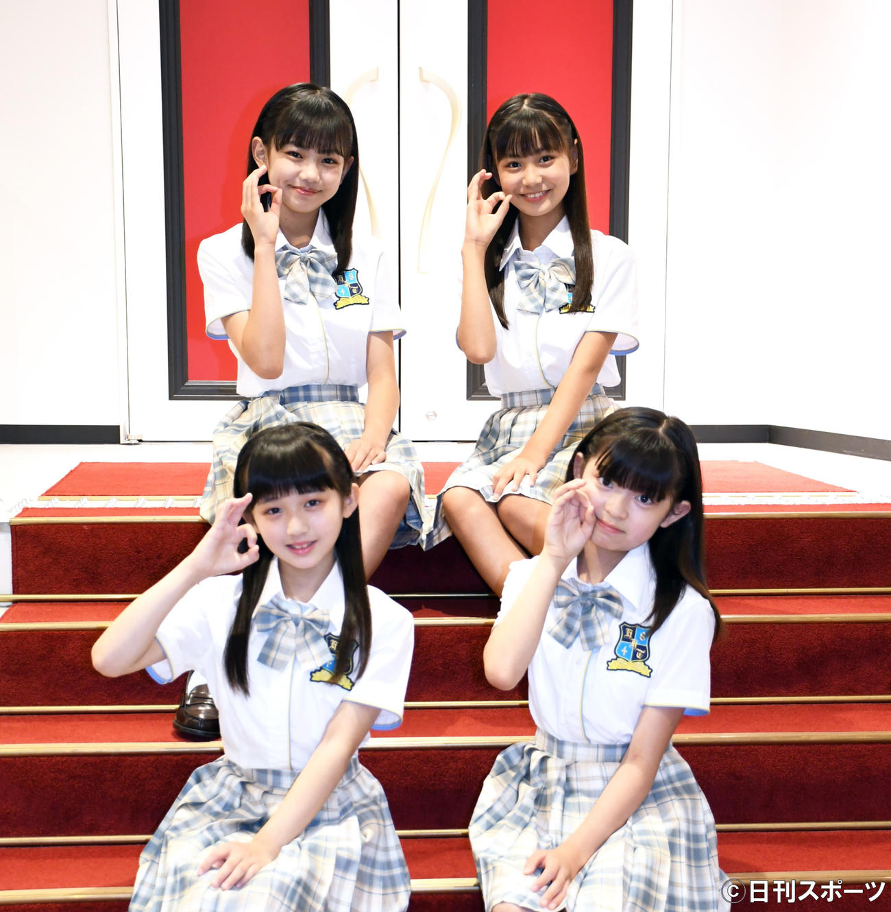 HKT48の小学生カルテット、左上から時計回りに生野莉奈、猪原絆愛、安井妃奈、石松結菜（撮影・大友陽平）