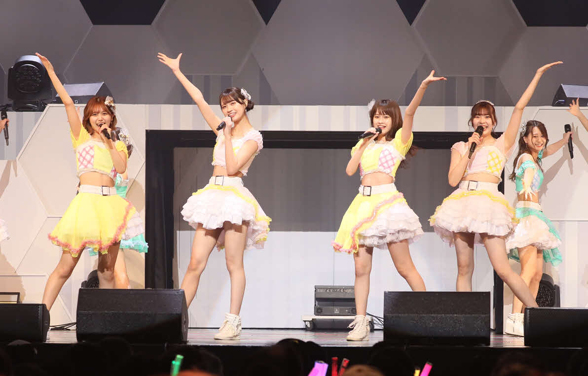Zeppツアーの最終公演を飾ったSKE48チームKII。左から北野瑠華、中野愛理、西井美桜、鈴木愛菜（C)2022 Zest, Inc.