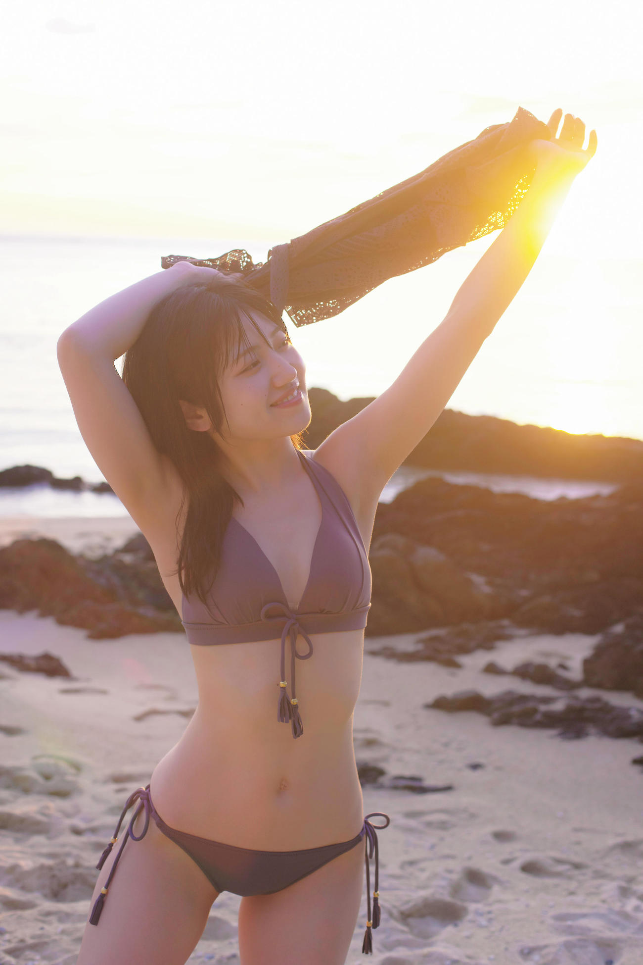 ファースト写真集「普通が好き」の水着カットが公開されたAKB48村山彩希