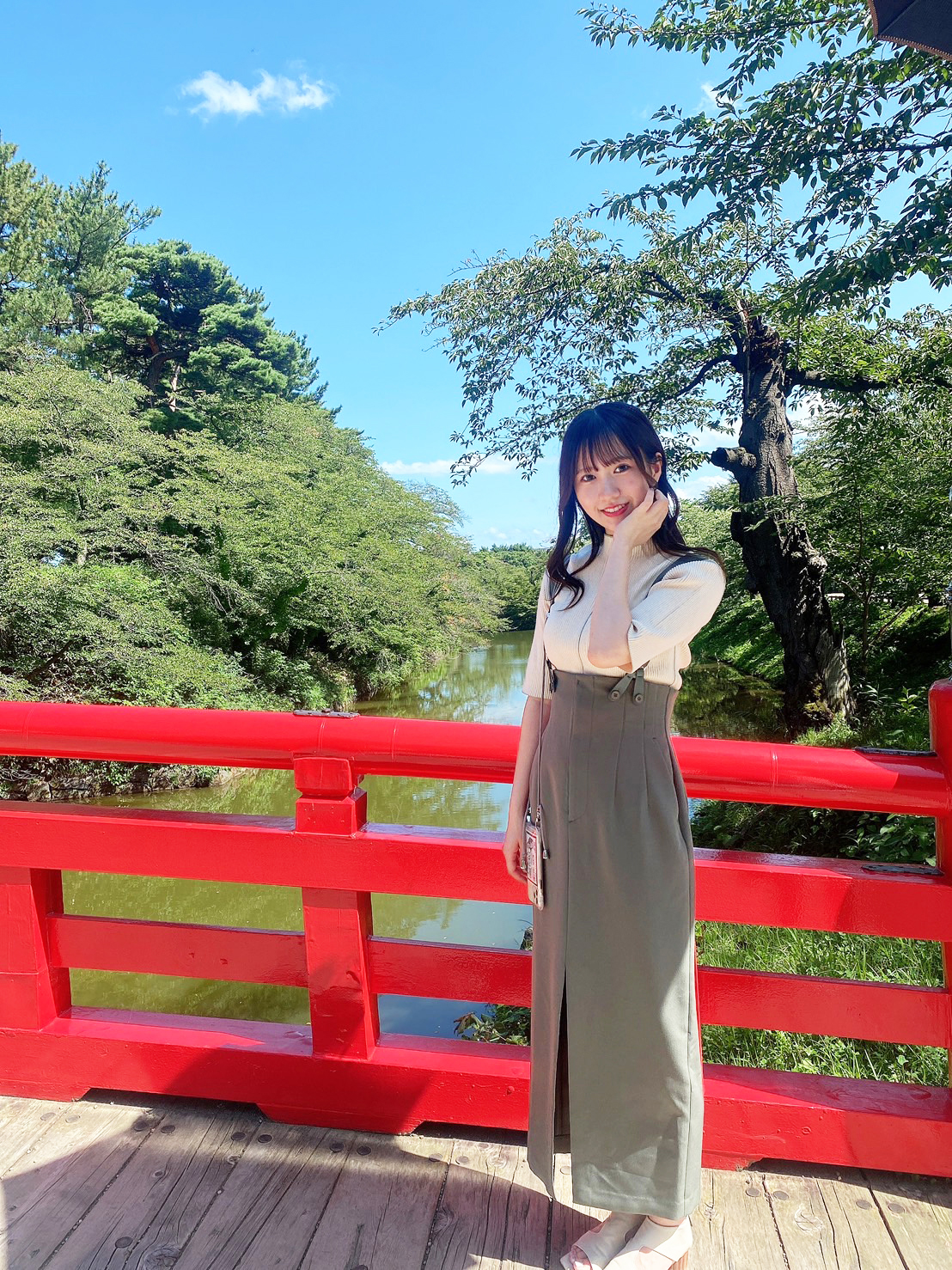 グループ卒業を前に「嗚呼！NGT48らーめん部」のロケで地元青森を訪れたNGT48對馬優菜子（C）Flora