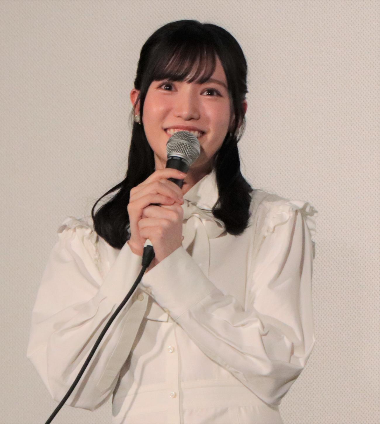 映画「向田理髪店」完成披露上映会に登壇したNKT48運上弘菜（撮影・藤塚大輔）
