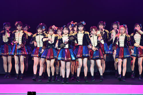AKB「新チームお披露目コン」にDA PUMPのKENZO出演「愛にあふれた空間