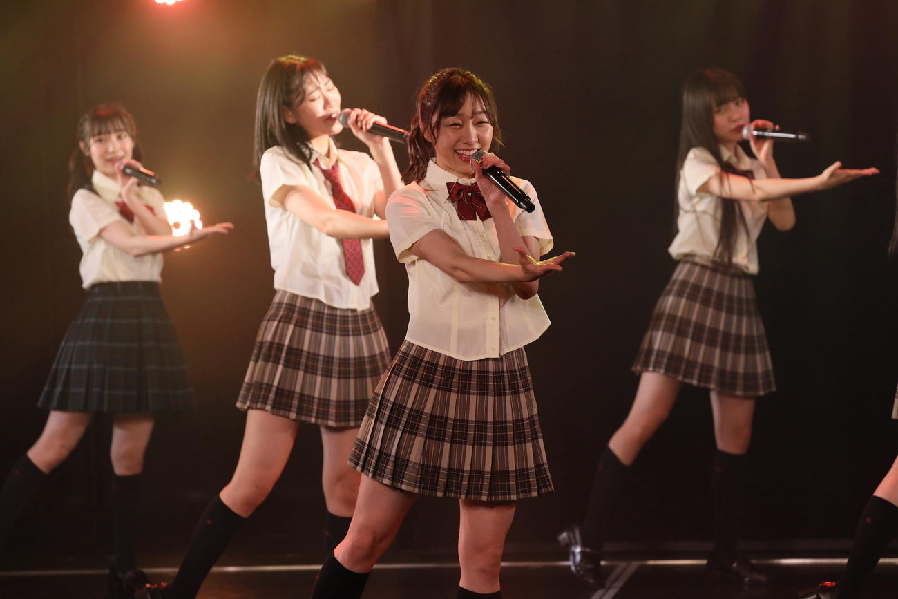 卒業公演を行ったSKE48須田亜香里（中央）（C）2022 Zest, Inc.