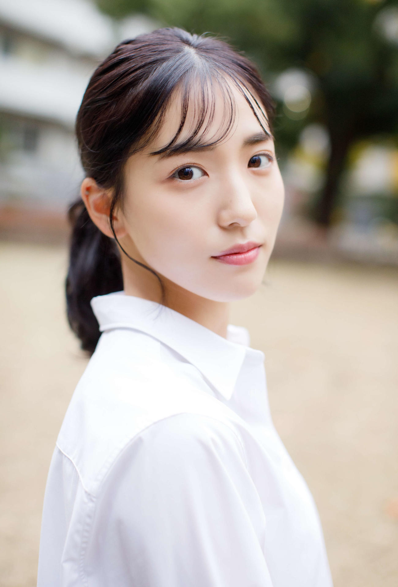所属事務所が「Vernalossom（ヴァーナロッサム）」に移籍することが決まったAKB48下尾みう©Vernalossom