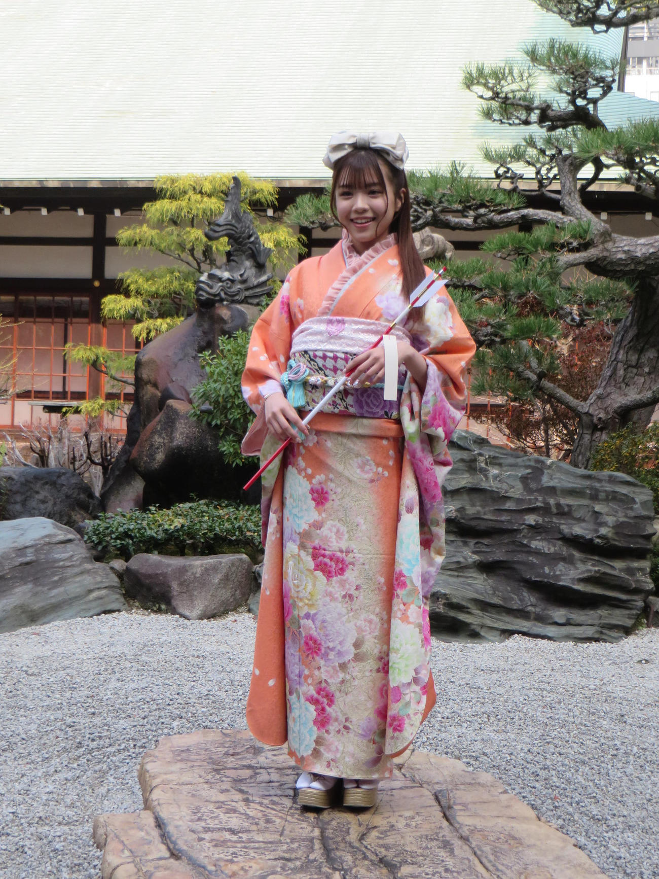 「はたちのつどい」に参加したNMB48の貞野遥香