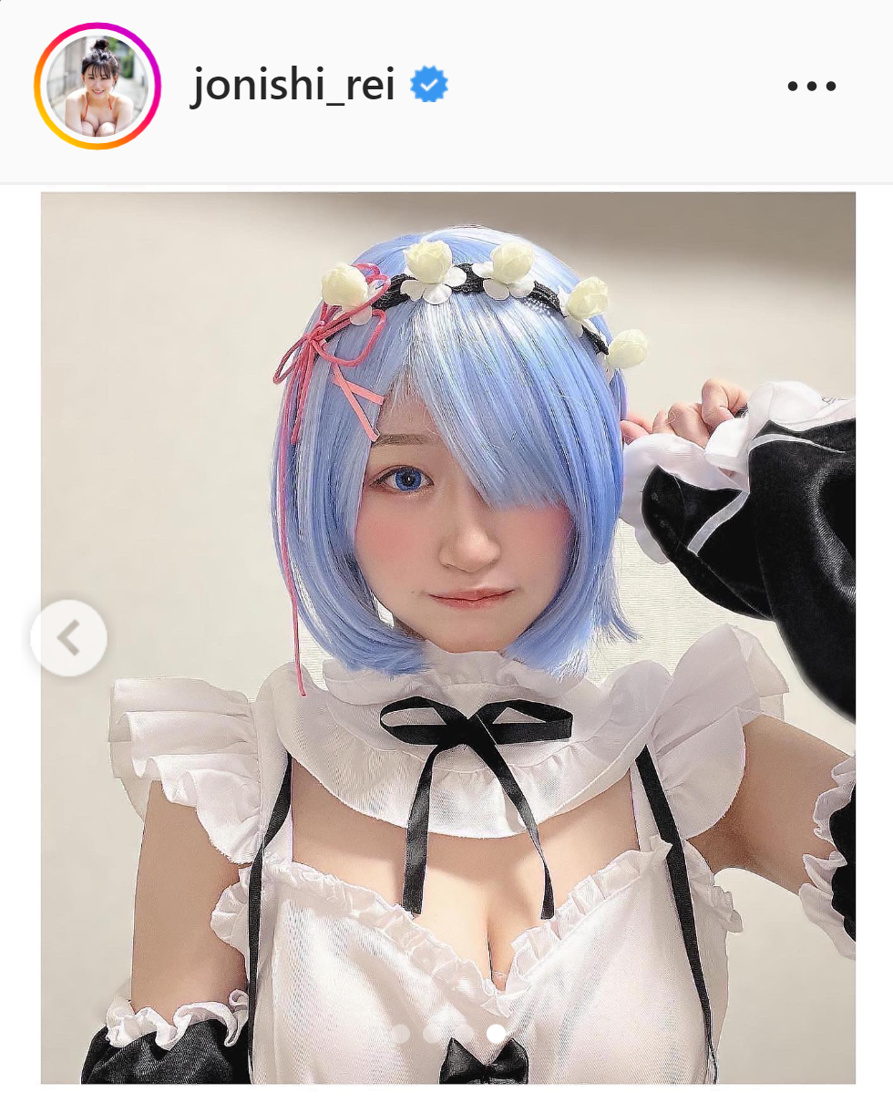 「Re:ゼロから始める異世界生活」に登場するレムのコスプレを披露したNMB48上西怜（インスタグラムより）