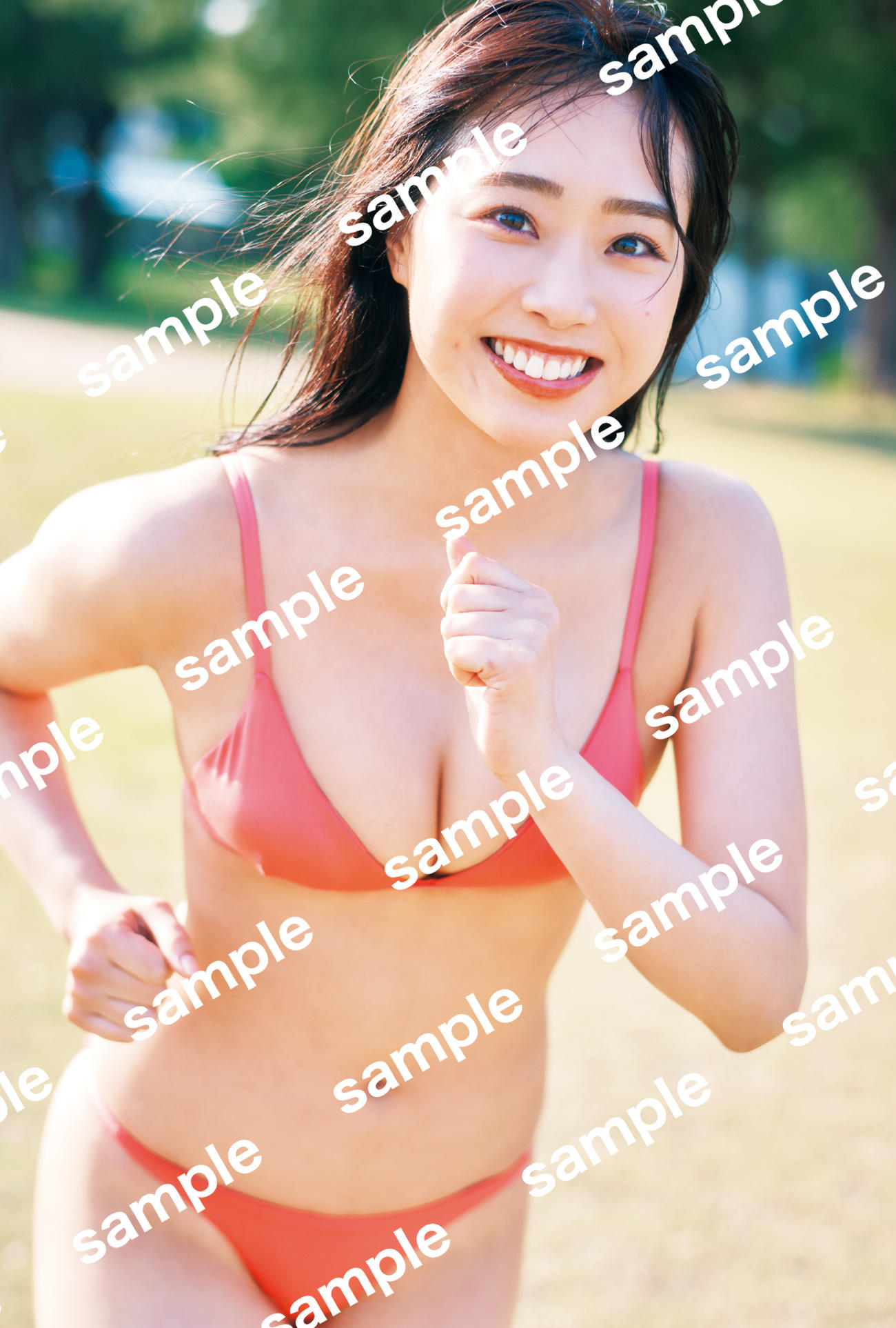 NMB48加藤夕夏のファースト写真集「心に秘めたもの」のセブンネットショッピング特典ポストカード　撮影・岡本武志（C）KOBUNSHA