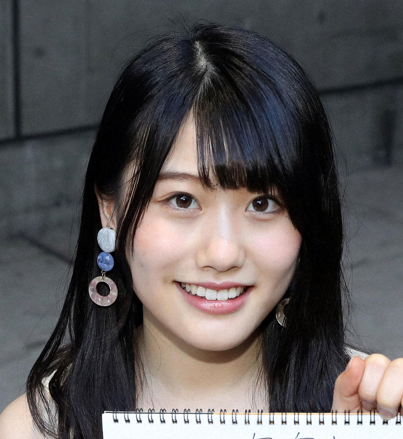 8HKT48小田彩加