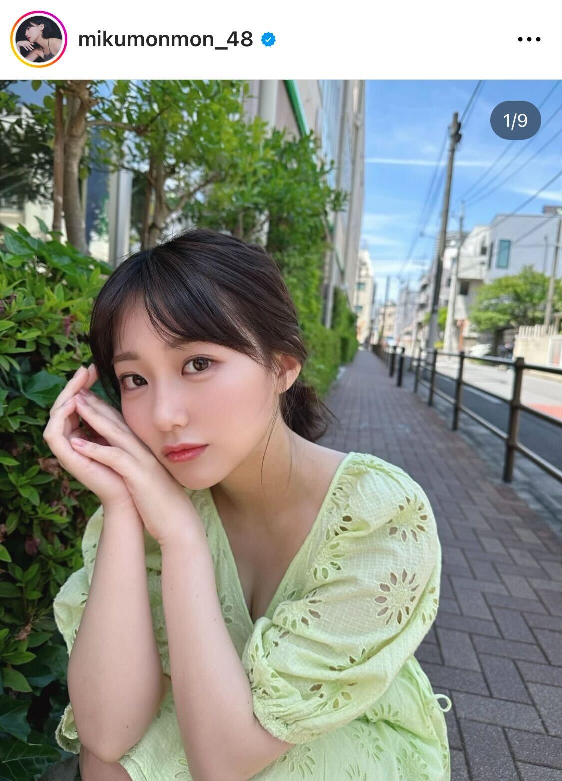 さわやかなワンピース姿のHKT48田中美久（田中美久のインスタグラムから）