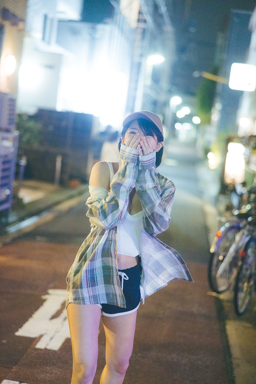 26歳の誕生日にセカンド写真集の発売が決まったAKB48大西桃香（撮影／カノウリョウマ）