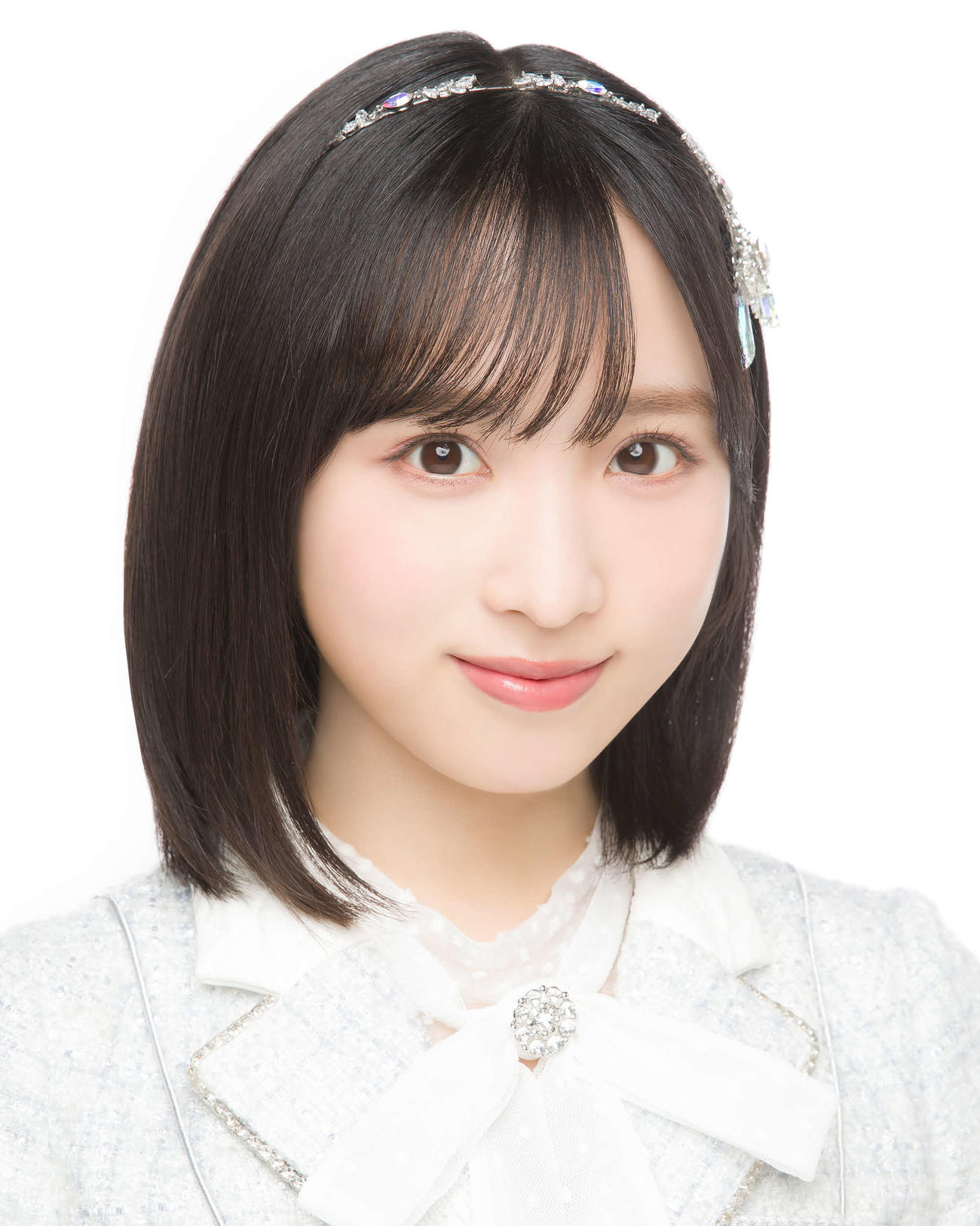 AKB48の62枚目のシングルでセンターを務める小栗有以（C）AKB48