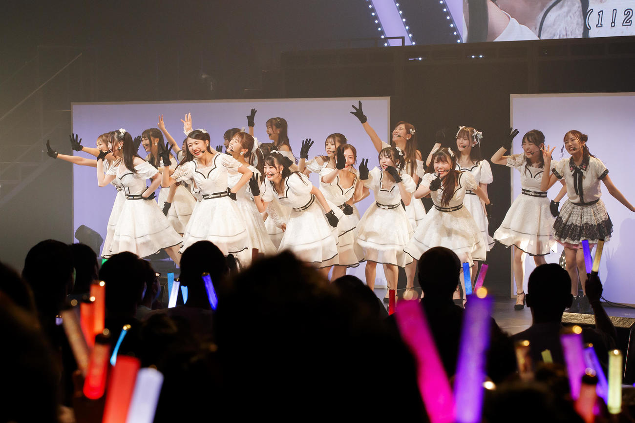 東名阪ツアー千秋楽の大阪公演を行ったNMB48（C）NMB48