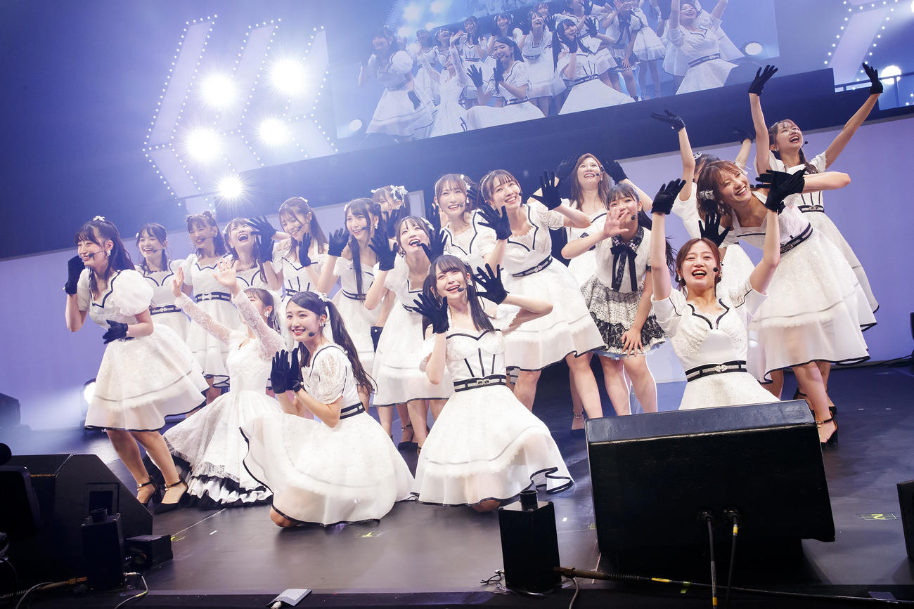 東名阪ツアー千秋楽の大阪公演を行ったNMB48（C）NMB48