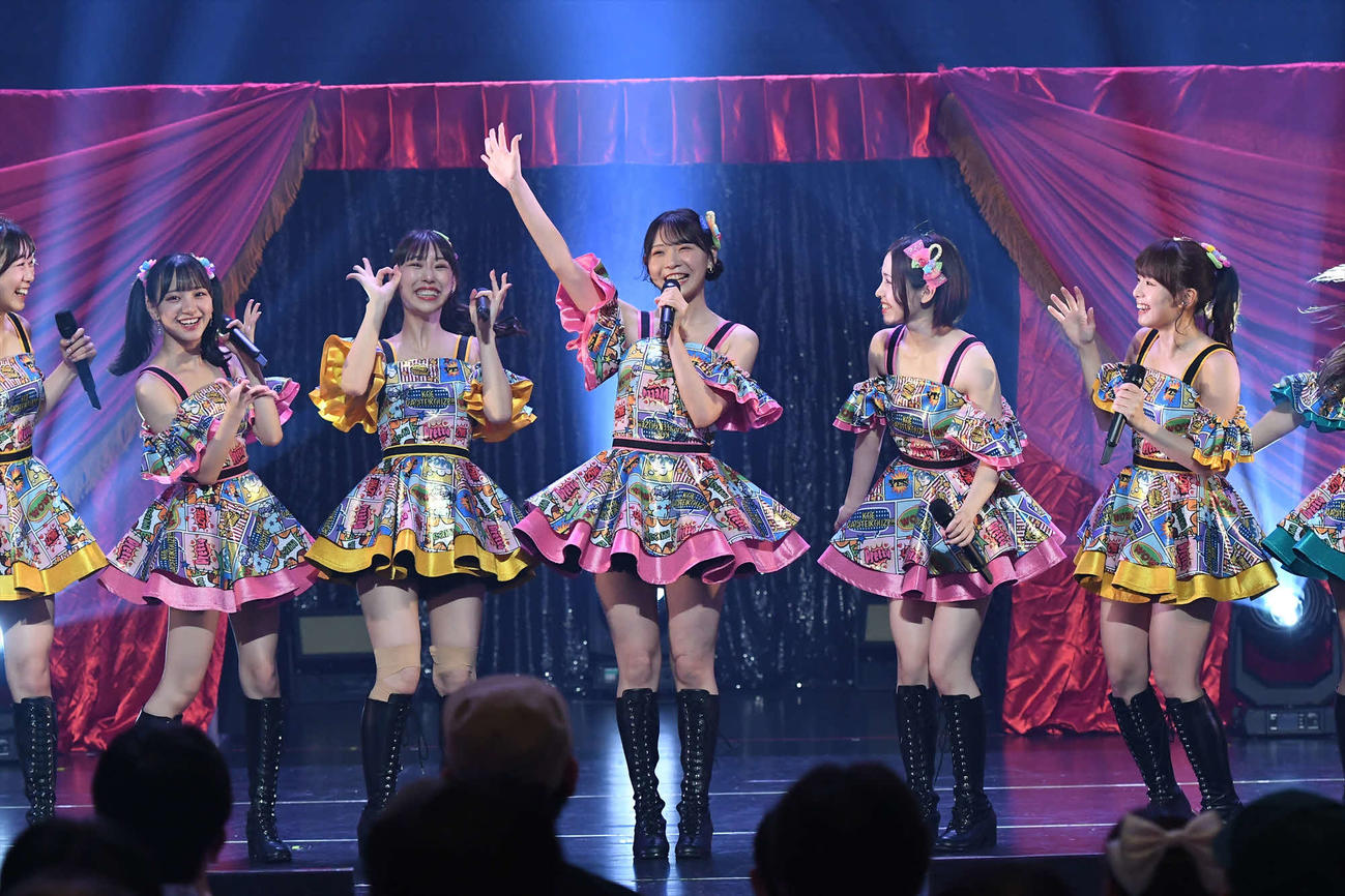 「リクエストアワー　セットリストベスト100 2023」最終公演を行ったSKE48のメンバー。中央は復帰した浅井裕華（C）2023 Zest，Inc．
