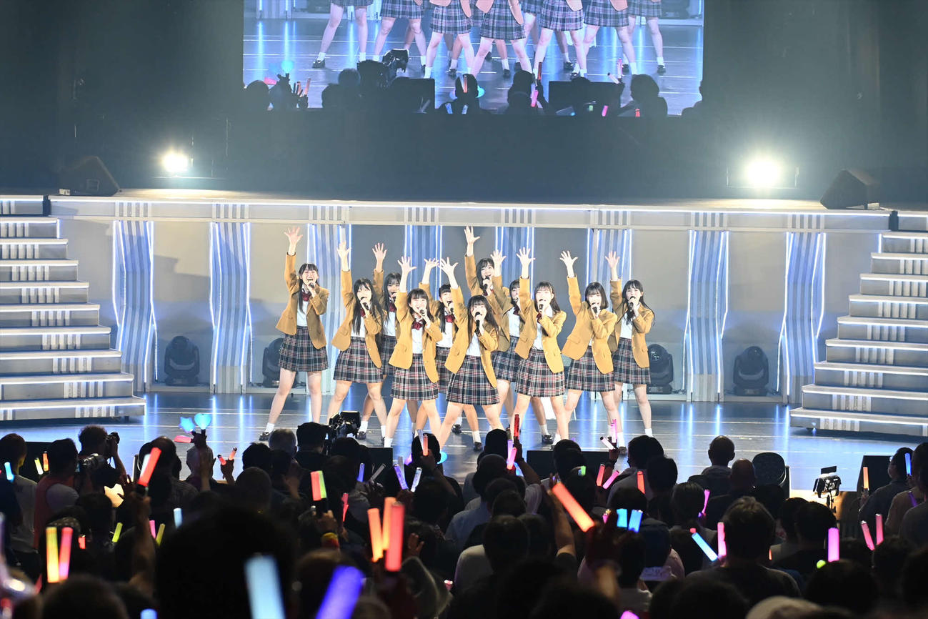 初パフォーマンスするSKE48の12期研究生（C）2023 Zest，Inc．