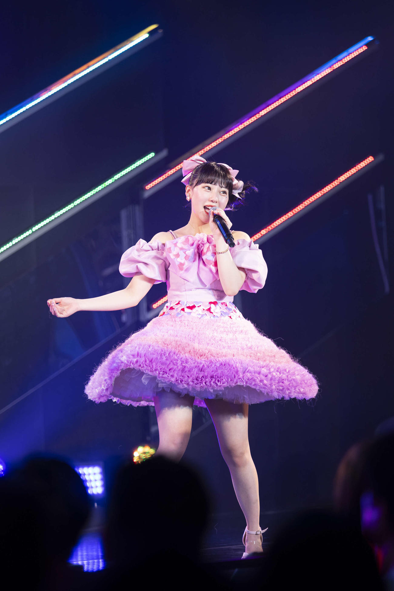 卒業公演で「私だってアイドル！」を歌うHKT48田中美久（C）Mercury