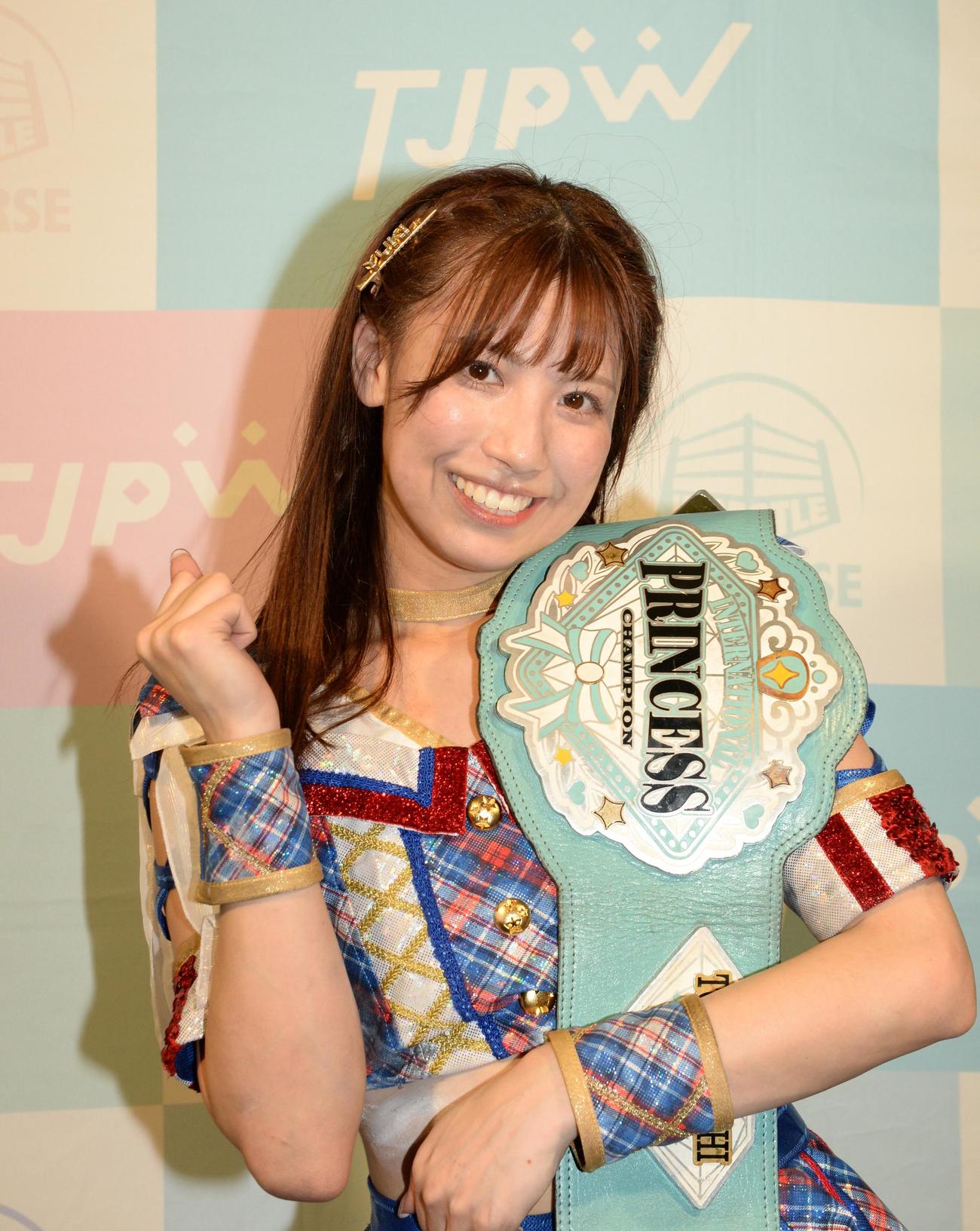 インターナショナル・プリンセス王者のマックス・ジ・インペイラーに勝利した荒井優希