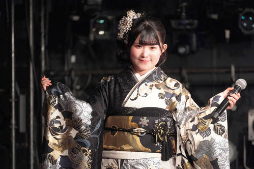 成人奉告祭に出席したSTU48池田裕楽（C）STU