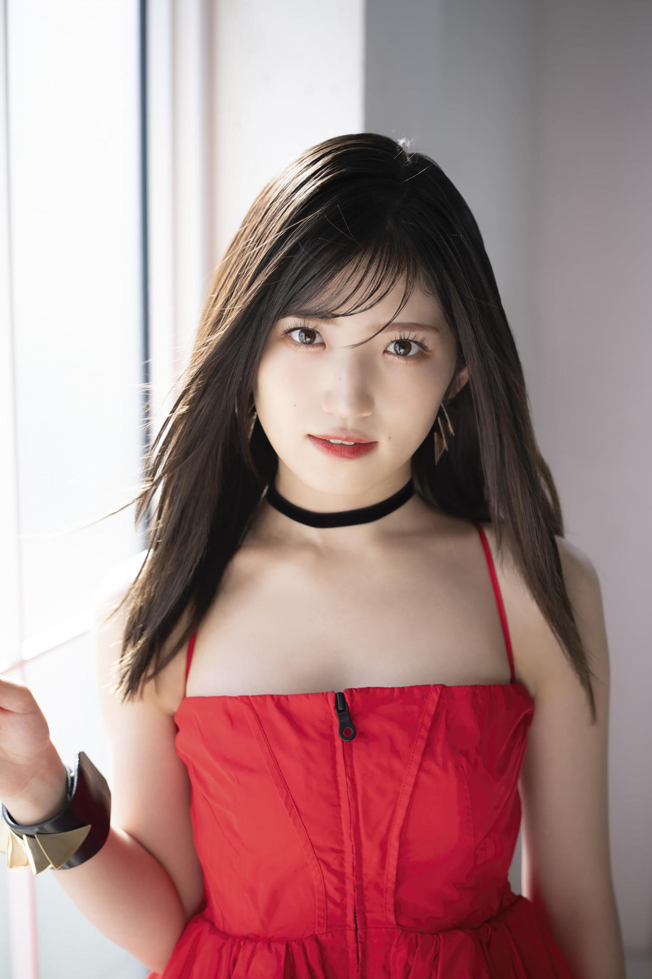 芸能事務所「エイベックス・アスナロ・カンパニー」に所属が決まったAKB48村山彩希