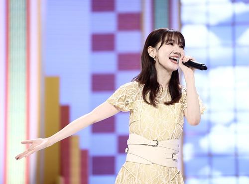 柏木由紀のプロ根性、17年間のAKB人生で体形変わらず「デビュー当時の衣装もお直しなし」