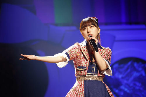 田中美久がHKT48卒業コンサート「皆のことが本当に大好きだよ！」指原莉乃の登場に号泣