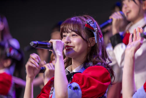 NGT48本間日陽「ずっとずっと大好きな場所」劇場卒業公演　HKT豊永阿紀も祝福