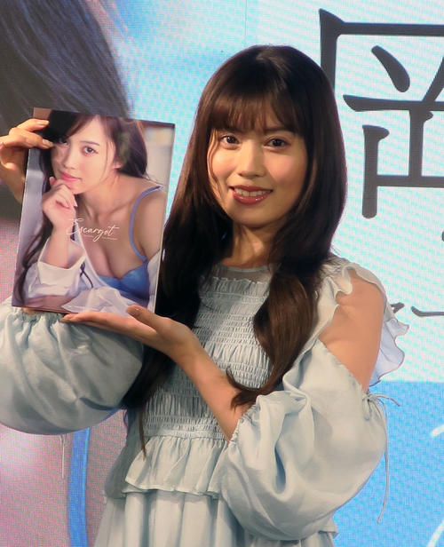 卒業控えAKB岡部麟「ほぼ着衣していない。私のカラダ図鑑」刺激的
