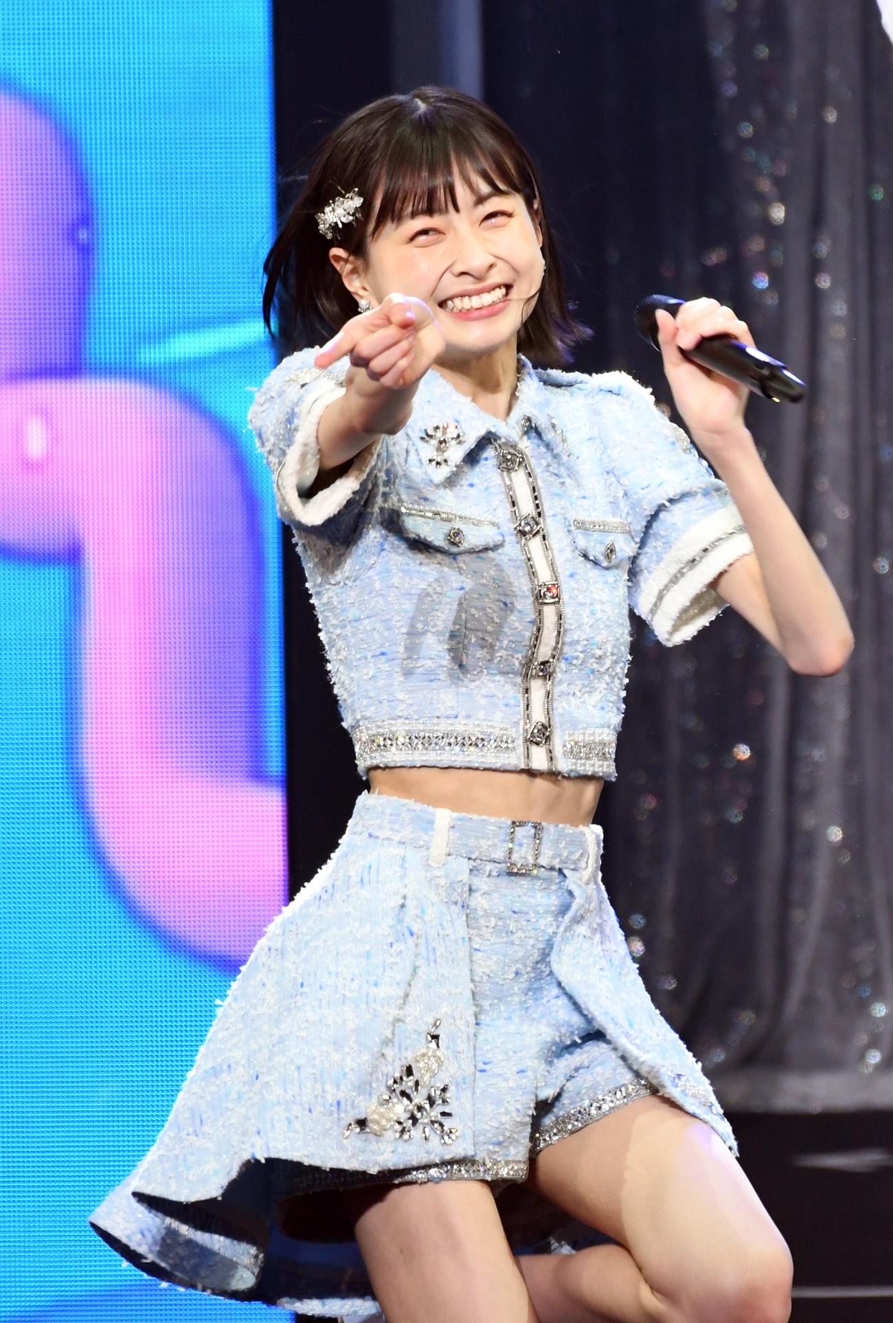 HKT48全国ツアー「Under the Spotlight」初日公演　でパフォーマンスする松岡はな（2022年4月撮影）