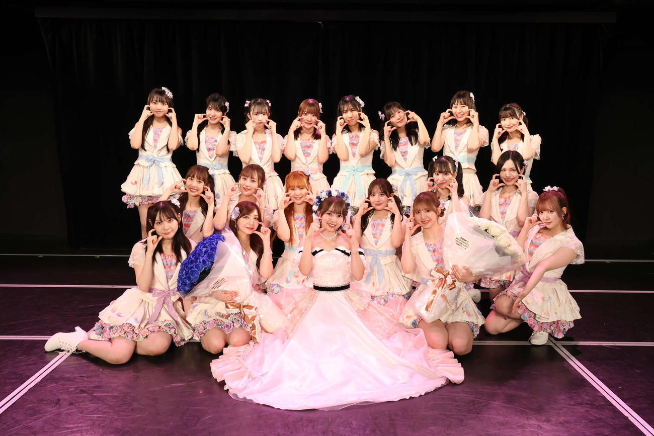 SKE48卒業公演を行った高畑結希（中央）（C）2024 Zest，　Inc．