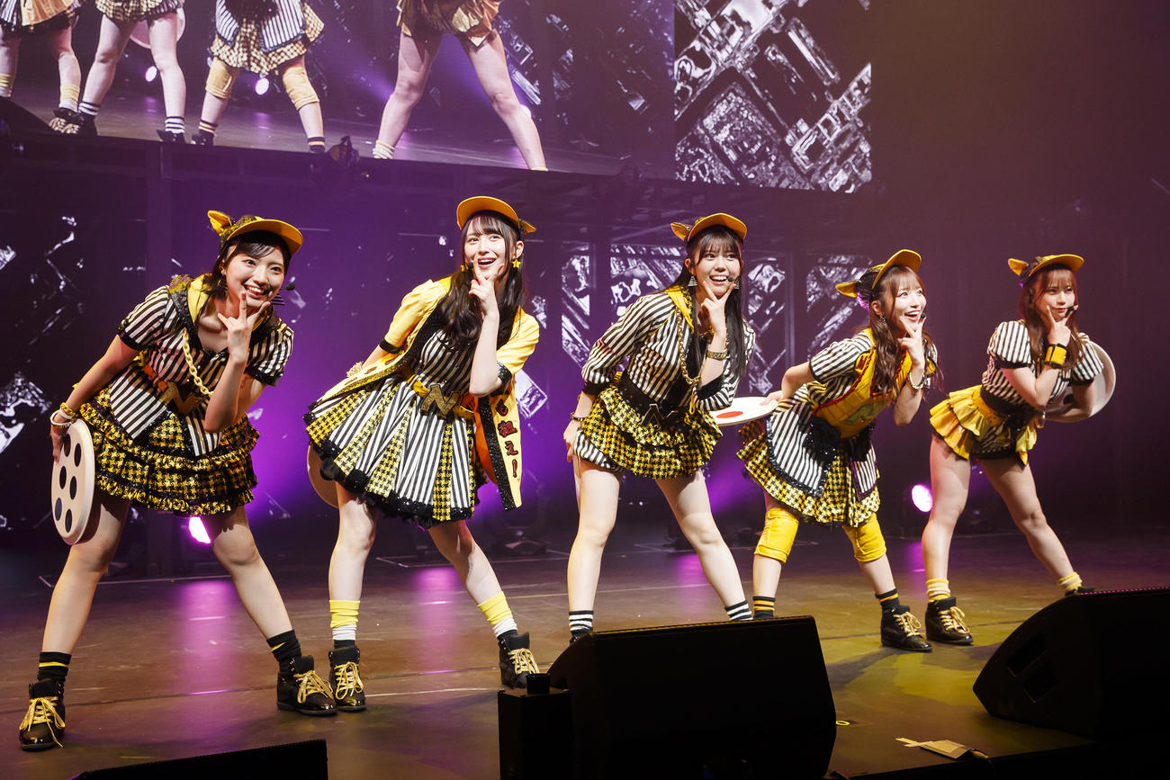 14周年ライブ初日公演を行ったNMB48（C）NMB48