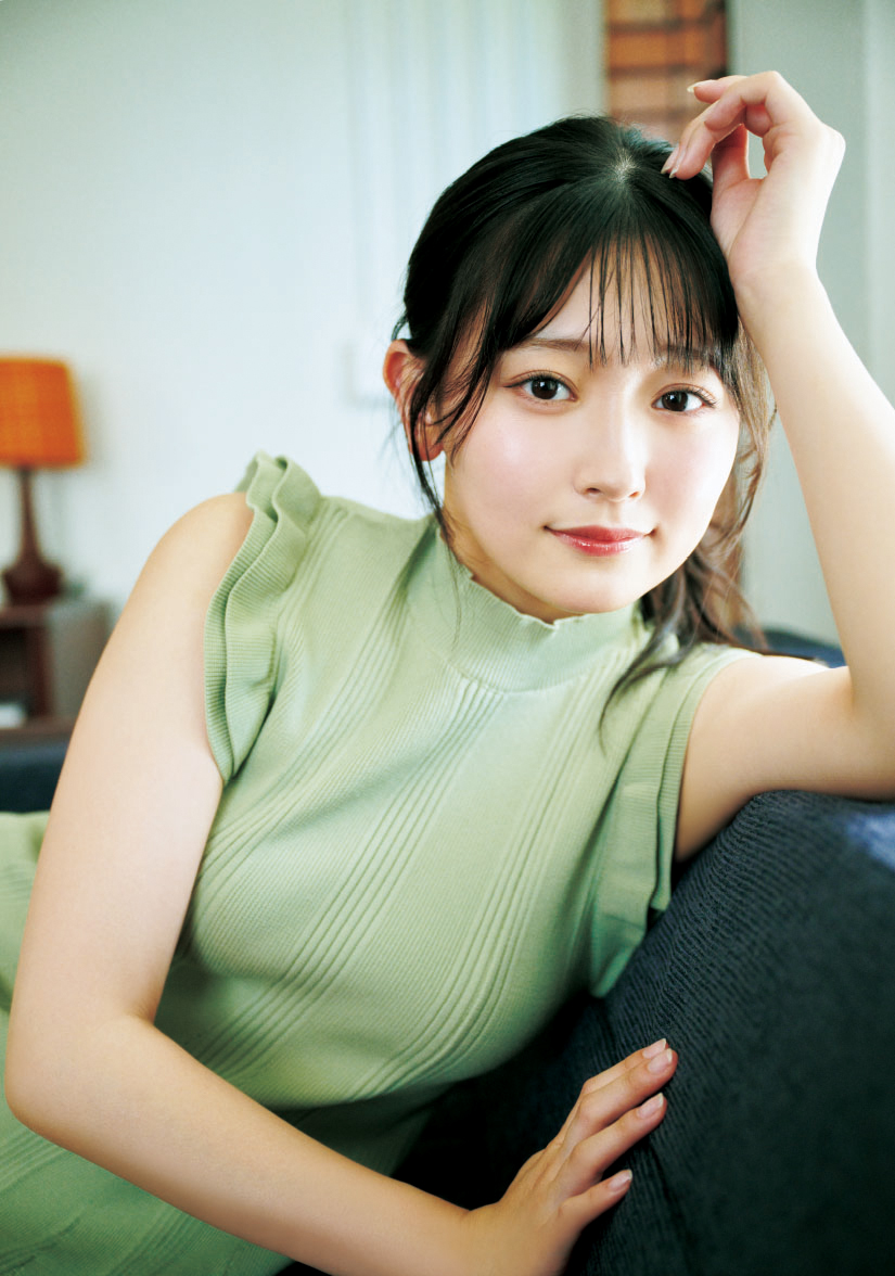 ファースト写真集「曖昧」を発売するHKT48石橋颯　撮影／熊木優（io）・双葉社