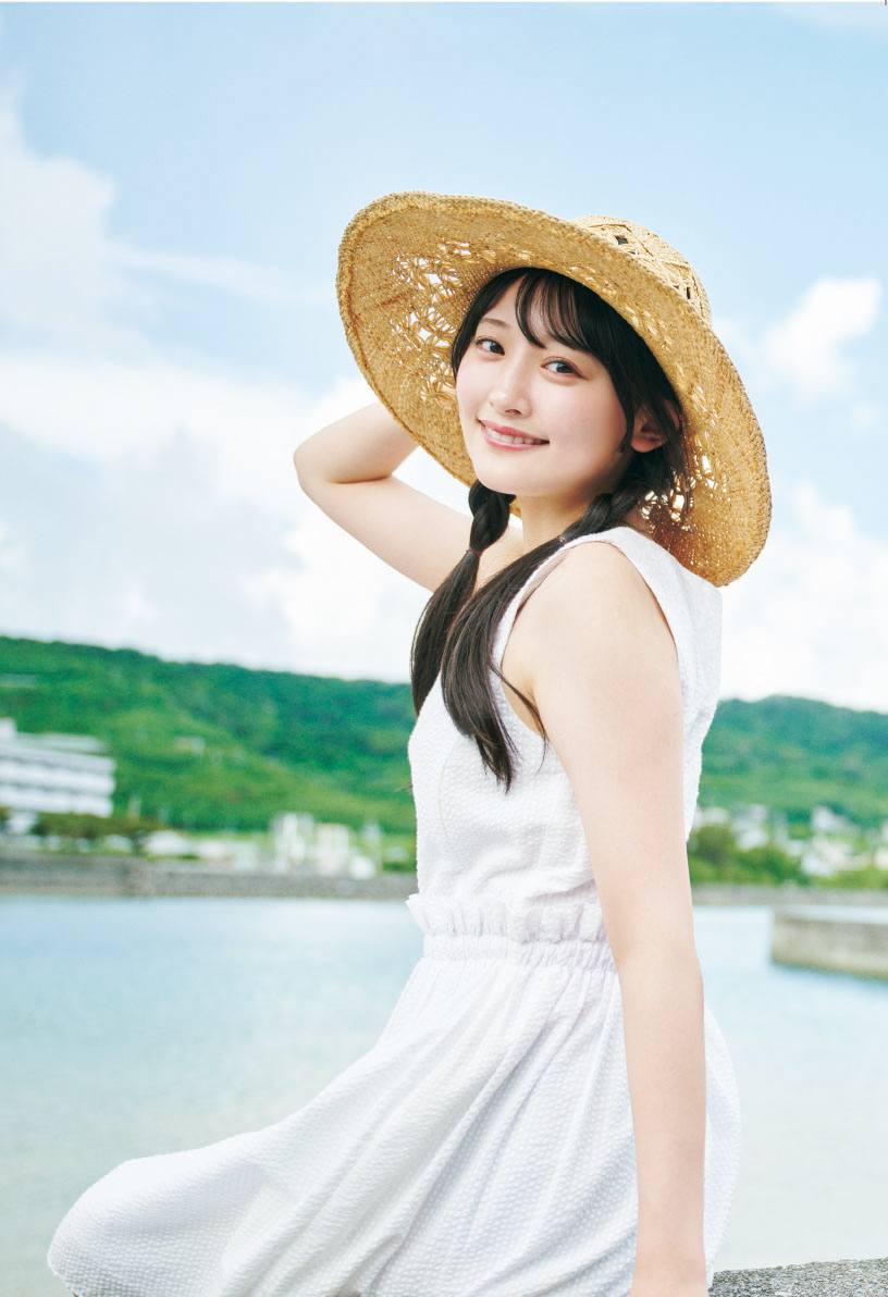 ファースト写真集「曖昧」を発売するHKT48石橋颯　撮影／熊木優（io）・双葉社